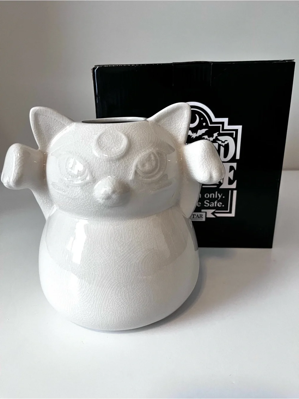 Killstar Ghost Kitty White Ceramic Flower Vase Glossy Crackle Ceramic Goth Cat